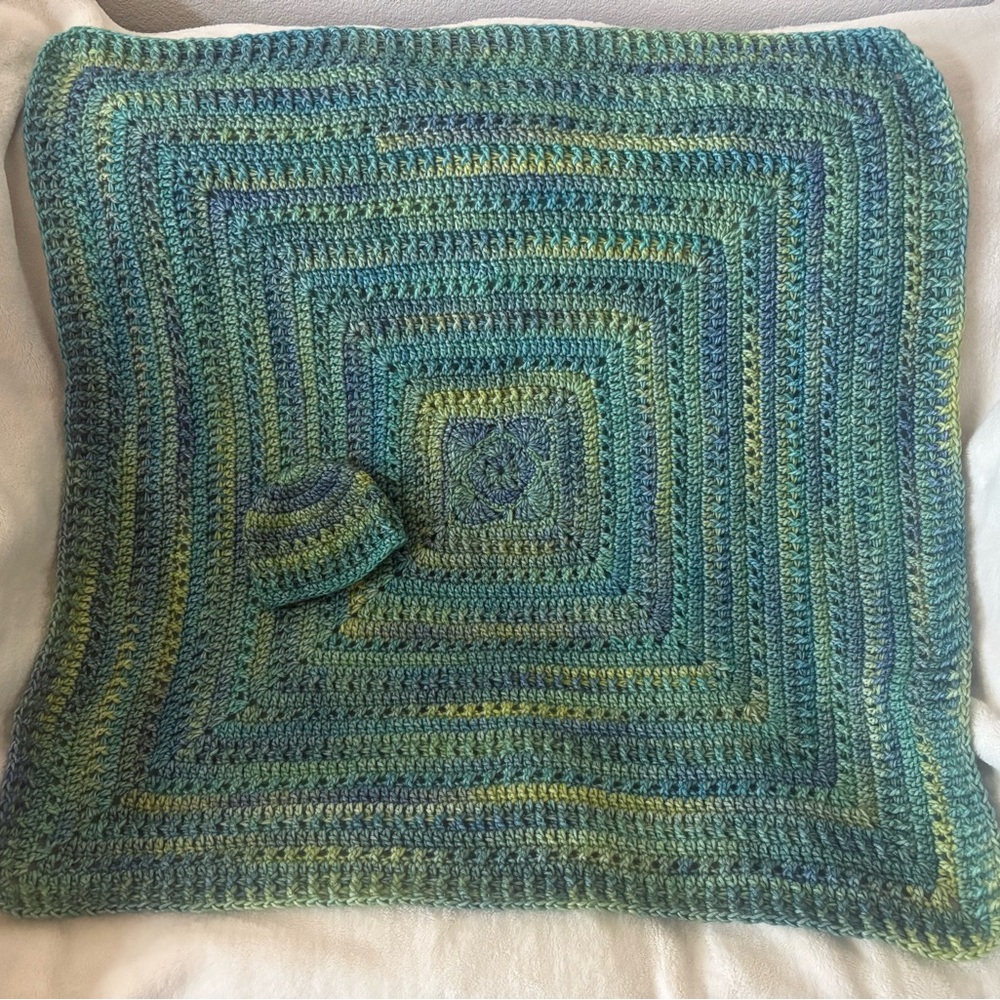 Baby blanket and hat set crochet